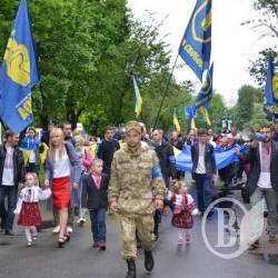 Третій марш вишиванок у Чернігові проходив під дощем Третій марш вишиванок у Чернігові проходив під дощем