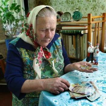 Жінка пограбувала 82-літню бабусю, але не довго бігала Жінка пограбувала 82-літню бабусю, але не довго бігала