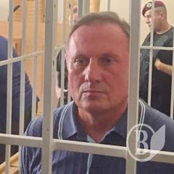 Пікет Печерського суду. Через Єфремова. Фото Пікет Печерського суду. Через Єфремова. Фото