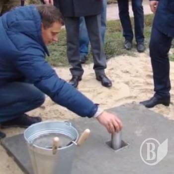 Місцеві проти будівництва у березовому гаю. Відео Місцеві проти будівництва у березовому гаю. Відео