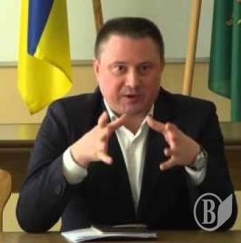 Родина начальника Чернігівської митниці має 2 розкішні маєтки на Чернігівщині Родина начальника Чернігівської митниці має 2 розкішні маєтки на Чернігівщині