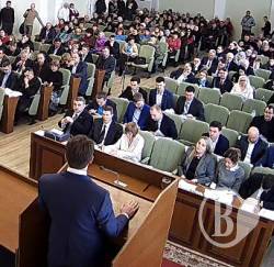 Кириченко сегодня не уволили Кириченко сегодня не уволили