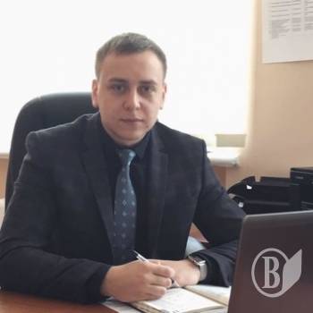 24-річний прокурор Михайлик, син екс-начальника міліції задекларував майна на півмільйона - фото 24-річний прокурор Михайлик, син екс-начальника міліції задекларував майна на півмільйона - фото