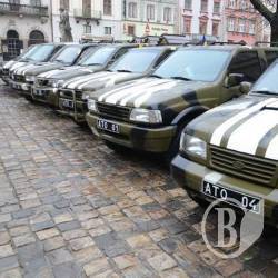 Волонтерский автопарк становится на учет Волонтерский автопарк становится на учет
