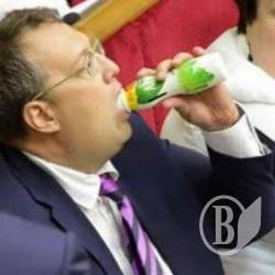 Геращенко: в Козелець освіченого слідчого не знайдеш Геращенко: в Козелець освіченого слідчого не знайдеш