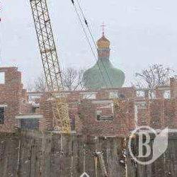 Поки прокурори «вели слідство», виросло три поверхи. ФотоФакт Поки прокурори «вели слідство», виросло три поверхи. ФотоФакт