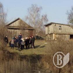 Випалюючи траву, обгоріла 84-літня бабця Випалюючи траву, обгоріла 84-літня бабця