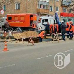 Водоканал розкопав вул. Шевченка й проспект Перемоги Водоканал розкопав вул. Шевченка й проспект Перемоги