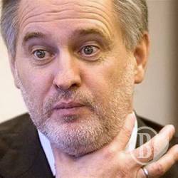 Гонтарева назвала боржників: Фірташ завинив НБУ майже 10 мільярдів Гонтарева назвала боржників: Фірташ завинив НБУ майже 10 мільярдів