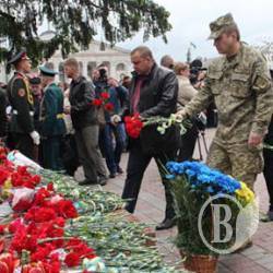 Поліція забезпечила на Чернігівщині правопорядок під час святкування Дня Перемоги Поліція забезпечила на Чернігівщині правопорядок під час святкування Дня Перемоги