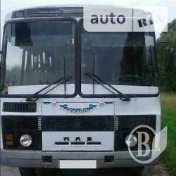 Автобус збив людину на переході в Чернігові Автобус збив людину на переході в Чернігові