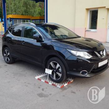 Nissan Qashqai  ⳿    