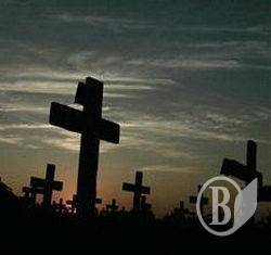 Породіллю з кладовища прокурор хоче відправити за ґрати Породіллю з кладовища прокурор хоче відправити за ґрати