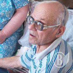 Як виселяли 90-літнього дідуся з квартири Як виселяли 90-літнього дідуся з квартири
