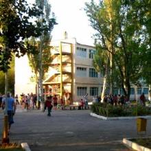 Дітей учасників АТО відправили в країну кавунів Дітей учасників АТО відправили в країну кавунів