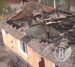 Погорілу гімназію Сновська мають відремонтувати до кінця року Погорілу гімназію Сновська мають відремонтувати до кінця року