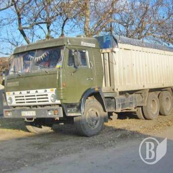 Старий ВАЗ не пропустив «КамАЗ» Старий ВАЗ не пропустив «КамАЗ»