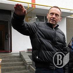 Атрошенко вирвався в лідери. Серед декомунізаторів Атрошенко вирвався в лідери. Серед декомунізаторів