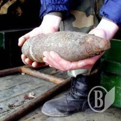 Поки земля не замерзла, з неї виринають снаряди Поки земля не замерзла, з неї виринають снаряди