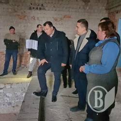 Ніжин матиме відновлений басейн і нове футбольне поле Ніжин матиме відновлений басейн і нове футбольне поле