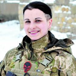 Ця дівчина у свої 19 поїхала на війну Ця дівчина у свої 19 поїхала на війну