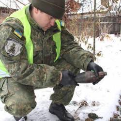 «Вибухова колекція» вилучена у селянина на Чернігівщині «Вибухова колекція» вилучена у селянина на Чернігівщині