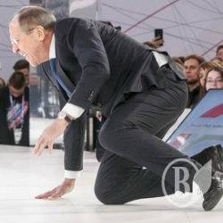Лавров гепнувся Лавров гепнувся