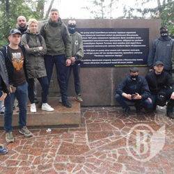 Поховання чекістів у Гоголівському парку: саботаж чи самодурство? Поховання чекістів у Гоголівському парку: саботаж чи самодурство?