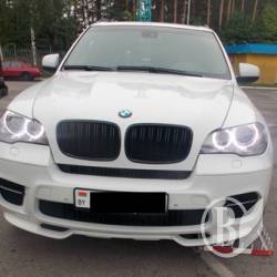 BMW X6 збив пішого на трасі Київ–Чернігів BMW X6 збив пішого на трасі Київ–Чернігів