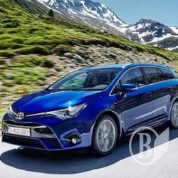 Водій «Тoyota Avensis» загинув під деревом Водій «Тoyota Avensis» загинув під деревом