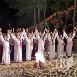 Магія купальської ночі на Голубих озерах Магія купальської ночі на Голубих озерах