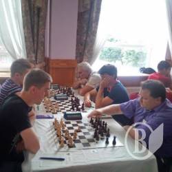 Чернігівські шахісти – попереду на X шаховому фестивалі «Зачарована Десна» Чернігівські шахісти – попереду на X шаховому фестивалі «Зачарована Десна»