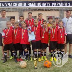 Юнаки з Чернігівщини – срібні призери Кубку України з футболу серед сільських школярів Юнаки з Чернігівщини – срібні призери Кубку України з футболу серед сільських школярів