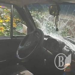 Як паркувати авто… під балкон Як паркувати авто… під балкон