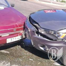 Зіткнулися Mitsubishi Lancer та інвалідна «Таврія» Зіткнулися Mitsubishi Lancer та інвалідна «Таврія»