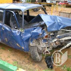Водій старого ВАЗу в лобовому зіткненні загинув, а в Toyota – цілий Водій старого ВАЗу в лобовому зіткненні загинув, а в Toyota – цілий