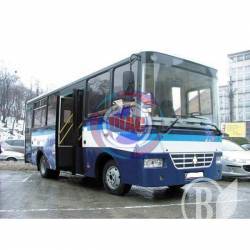 Вантажний DAF вдарив автобус в Чернігові Вантажний DAF вдарив автобус в Чернігові