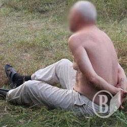 «Вмовляв» дівчину пострілами з обрізу «Вмовляв» дівчину пострілами з обрізу