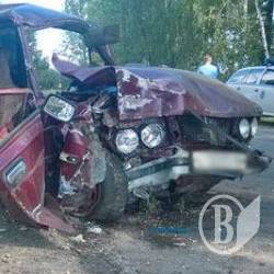 Три ДТП, кожна за участі радянського ВАЗ-2106, сталися на шляхах Чернігівщини 2 жовтня Три ДТП, кожна за участі радянського ВАЗ-2106, сталися на шляхах Чернігівщини 2 жовтня