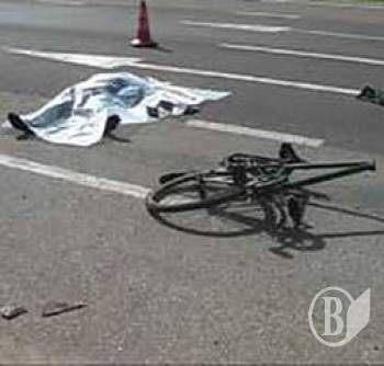 На київській трасі загинув велосипедист На київській трасі загинув велосипедист