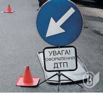 Фургон збив неповнолітнього в Чернігові Фургон збив неповнолітнього в Чернігові