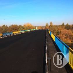 Працює оновлений міст через Десну на дорозі Сосниця-Короп Працює оновлений міст через Десну на дорозі Сосниця-Короп