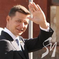Ляшко перевірив батарею у Гройсмана Ляшко перевірив батарею у Гройсмана