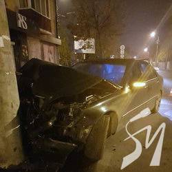 Велика прикрість сталася з великим «Мерсом» Велика прикрість сталася з великим «Мерсом»