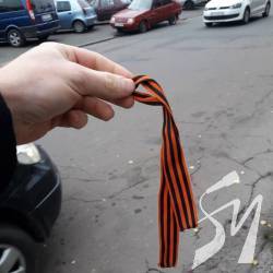 Білорусам іноді нагадують за «колорадську стрічку». «Вата» – обурена! Білорусам іноді нагадують за «колорадську стрічку». «Вата» – обурена!