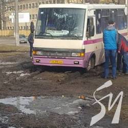 Згорів автобус «Еталон» Згорів автобус «Еталон»