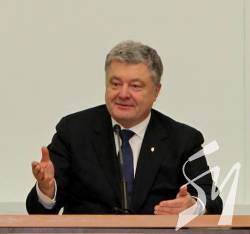 Порошенко про Атрошенка: Влад це мій старий друг Порошенко про Атрошенка: Влад це мій старий друг