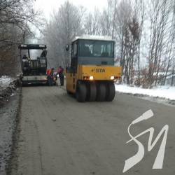 Погода асфальтоукладочна, а технологія – «освоїмо гроші до нового року» Погода асфальтоукладочна, а технологія – «освоїмо гроші до нового року»