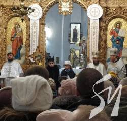 На святковій службі у кафедральному храмі Чернігова зачитали Різдвяне послання Філарета На святковій службі у кафедральному храмі Чернігова зачитали Різдвяне послання Філарета