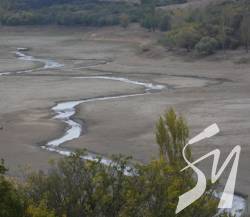 У Криму майже закінчилася питна вода У Криму майже закінчилася питна вода